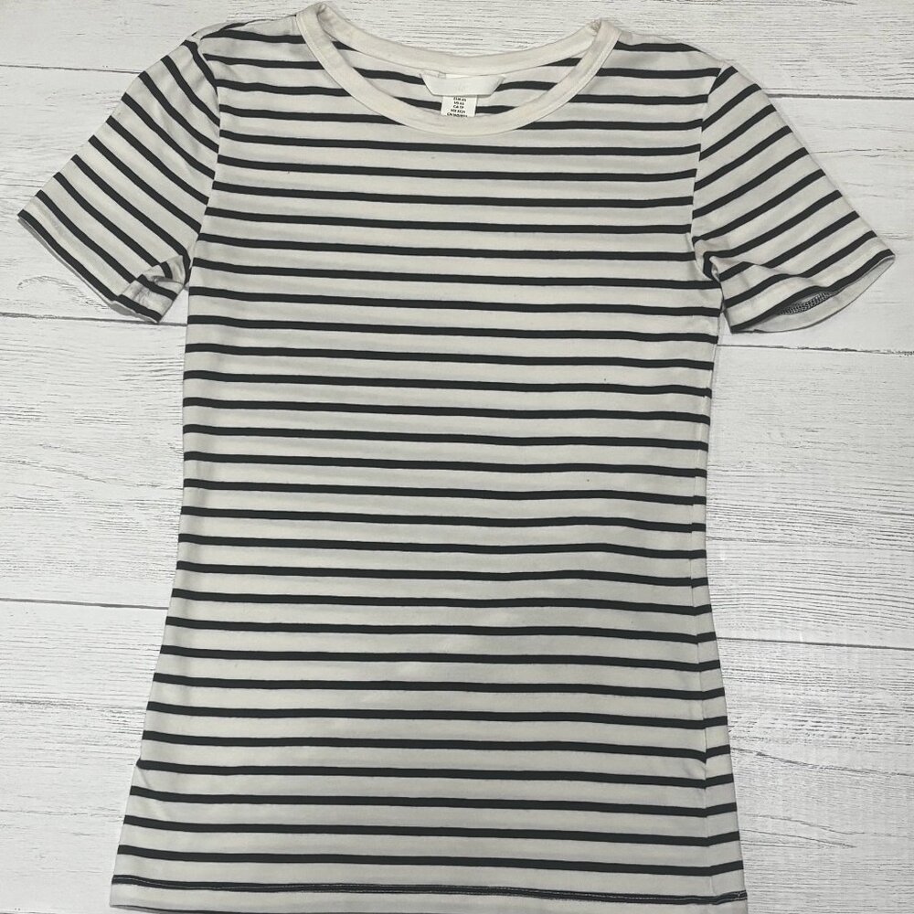 H&M Navy Blue & White Striped Short Sleeve Tee Size XS - Picture 1 of 5